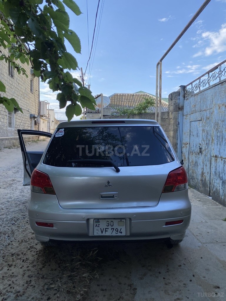Mitsubishi Airtrek