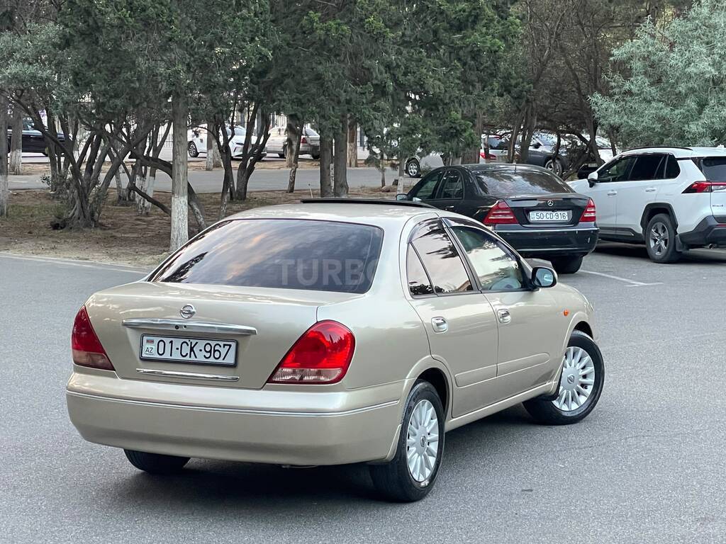 Nissan Sunny