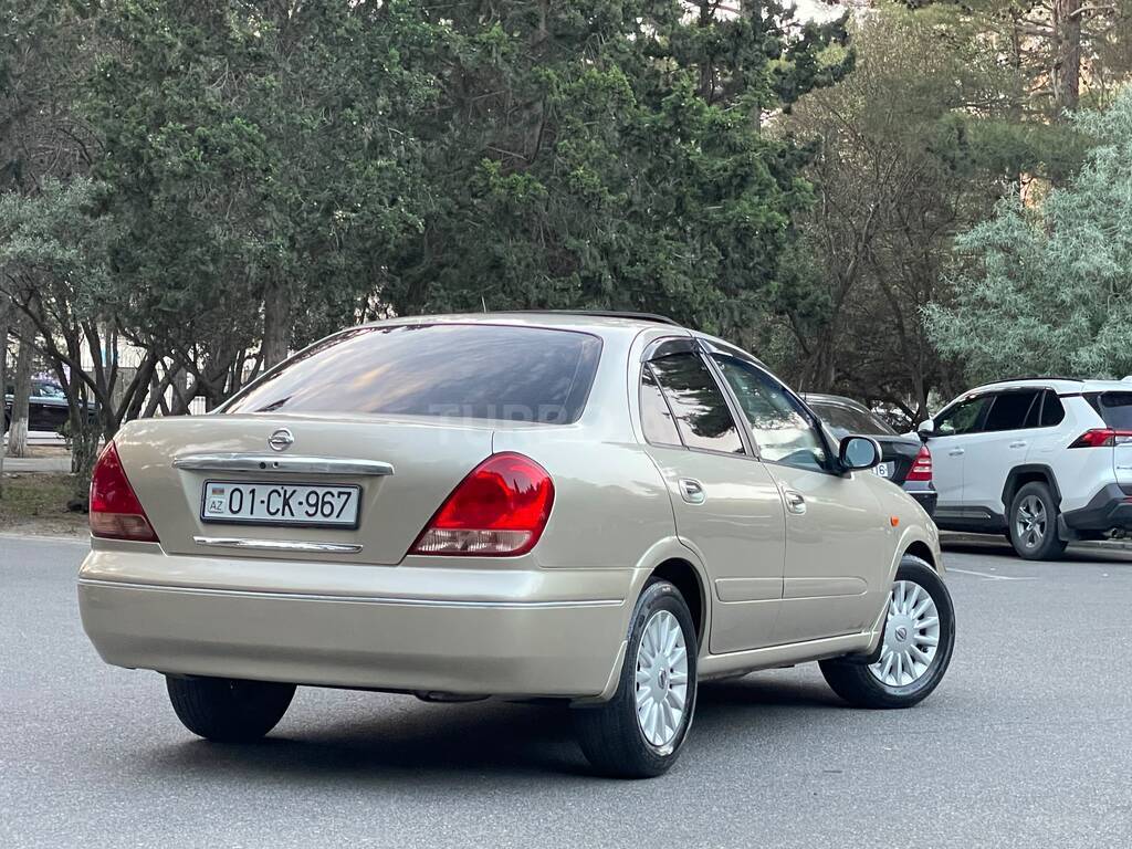 Nissan Sunny