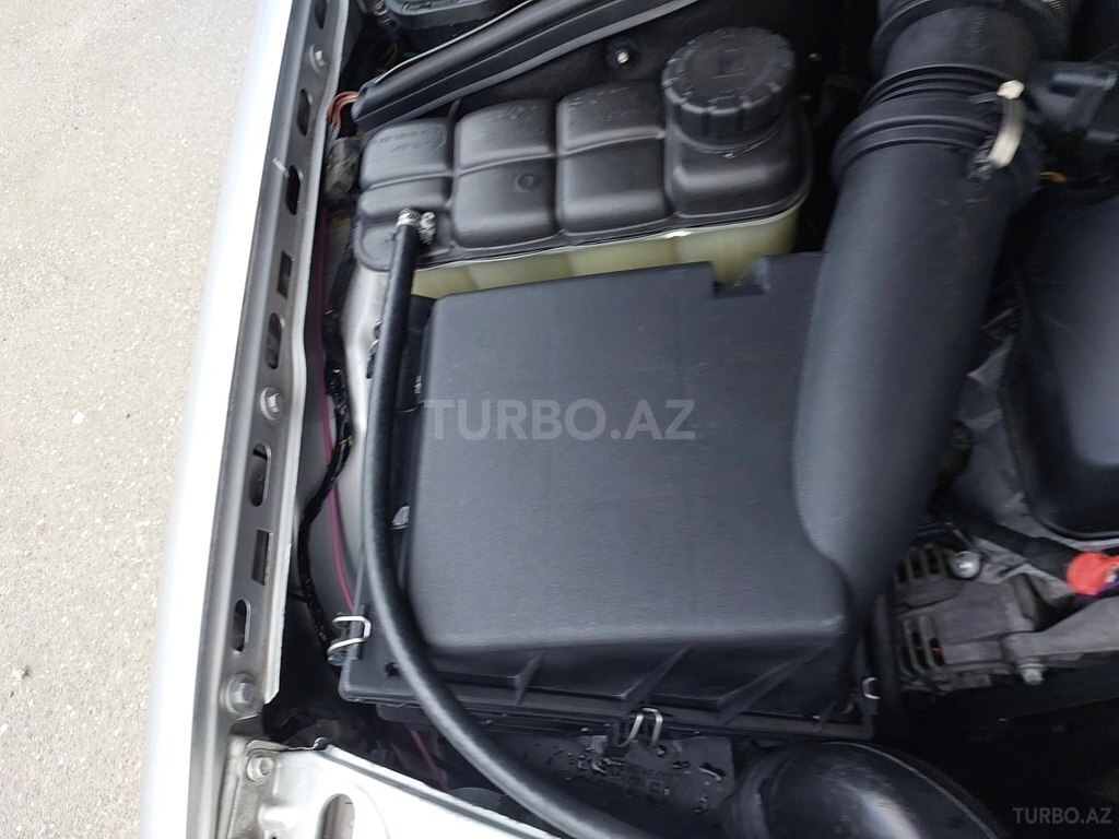 Mercedes C 240