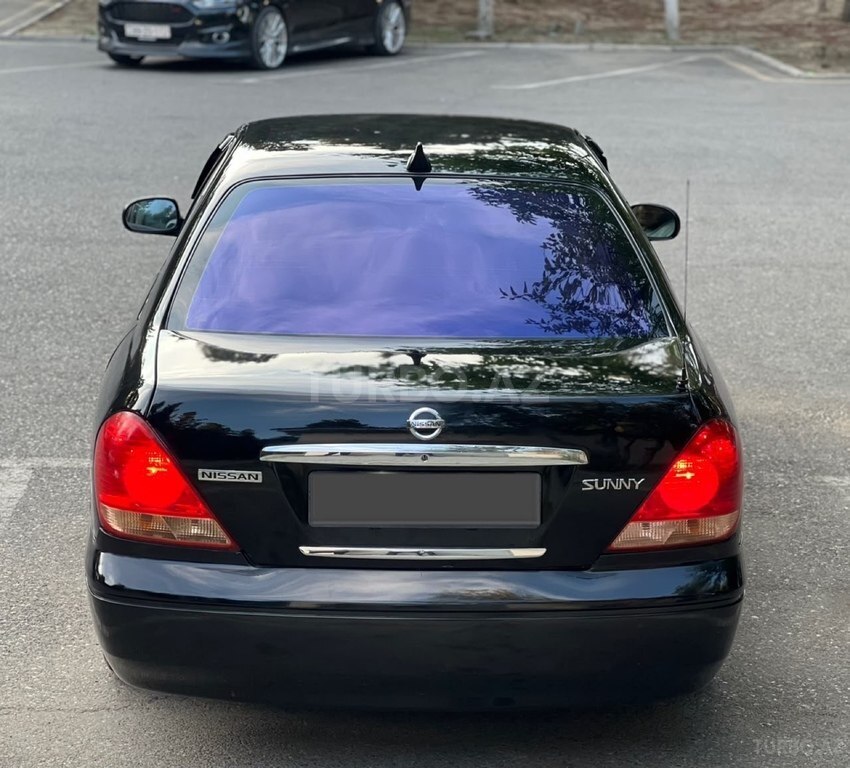 Nissan Sunny