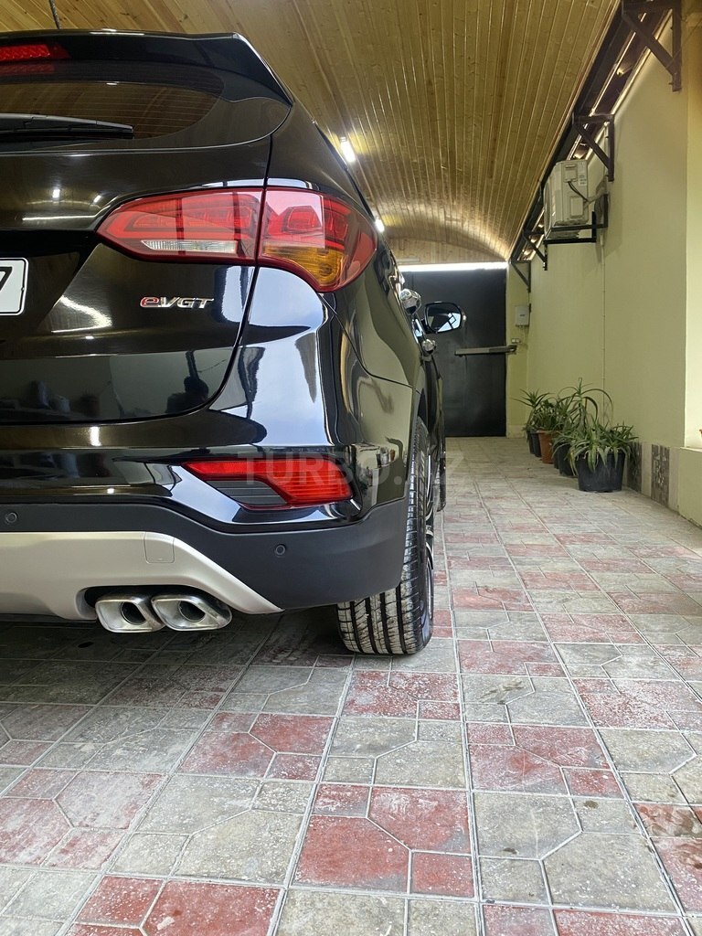 Hyundai Santa Fe