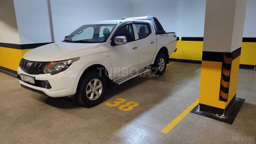 Mitsubishi L200