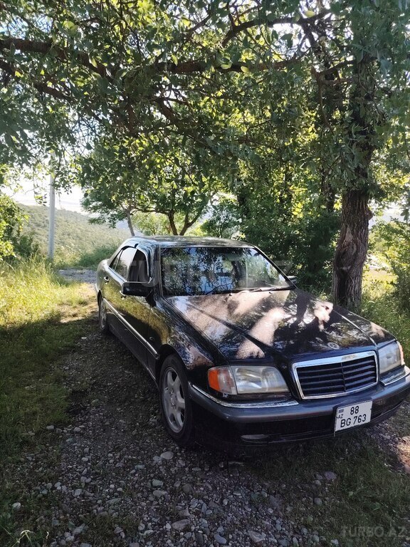 Mercedes C 220