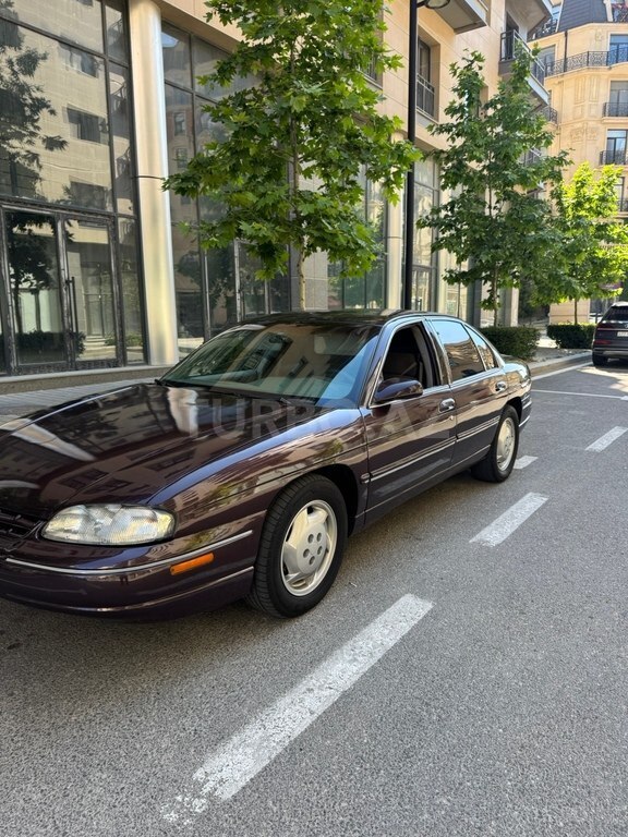 Chevrolet Lumina