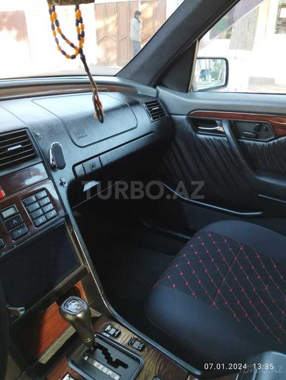 Mercedes C 220