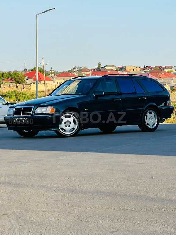 Mercedes C 220