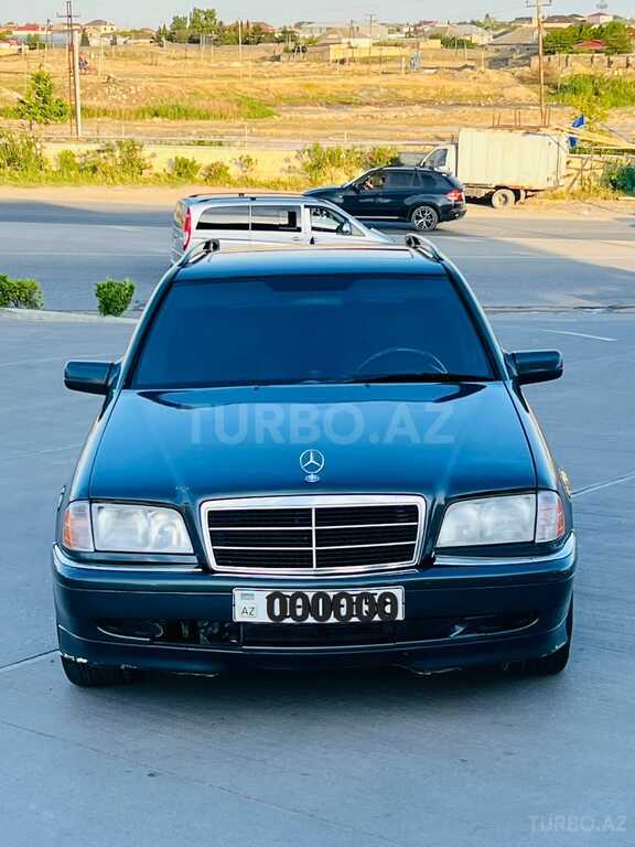 Mercedes C 220