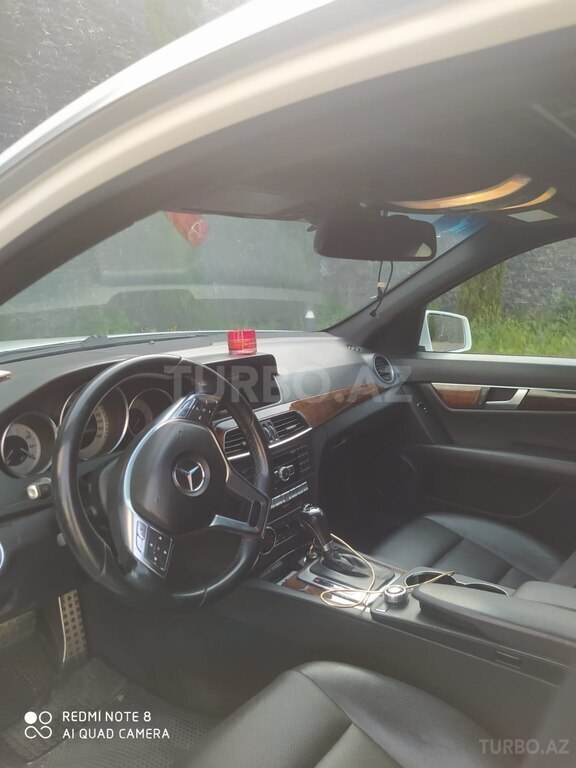 Mercedes C 250