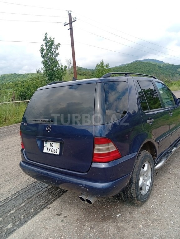 Mercedes ML 320