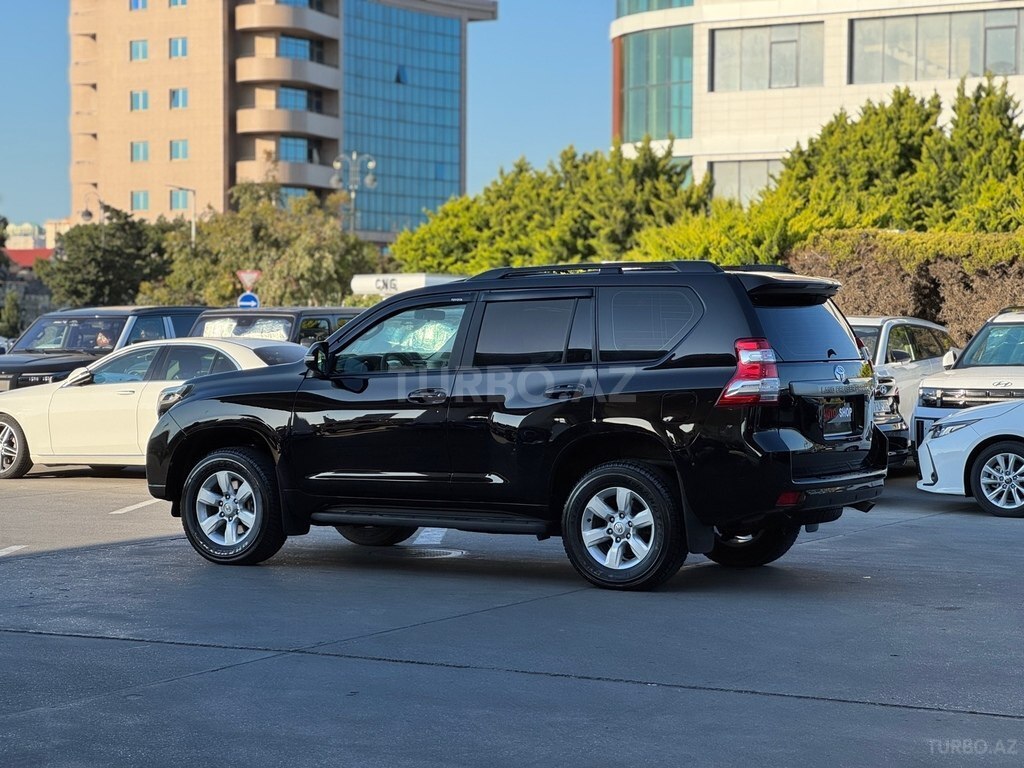 Toyota Land Cruiser Prado
