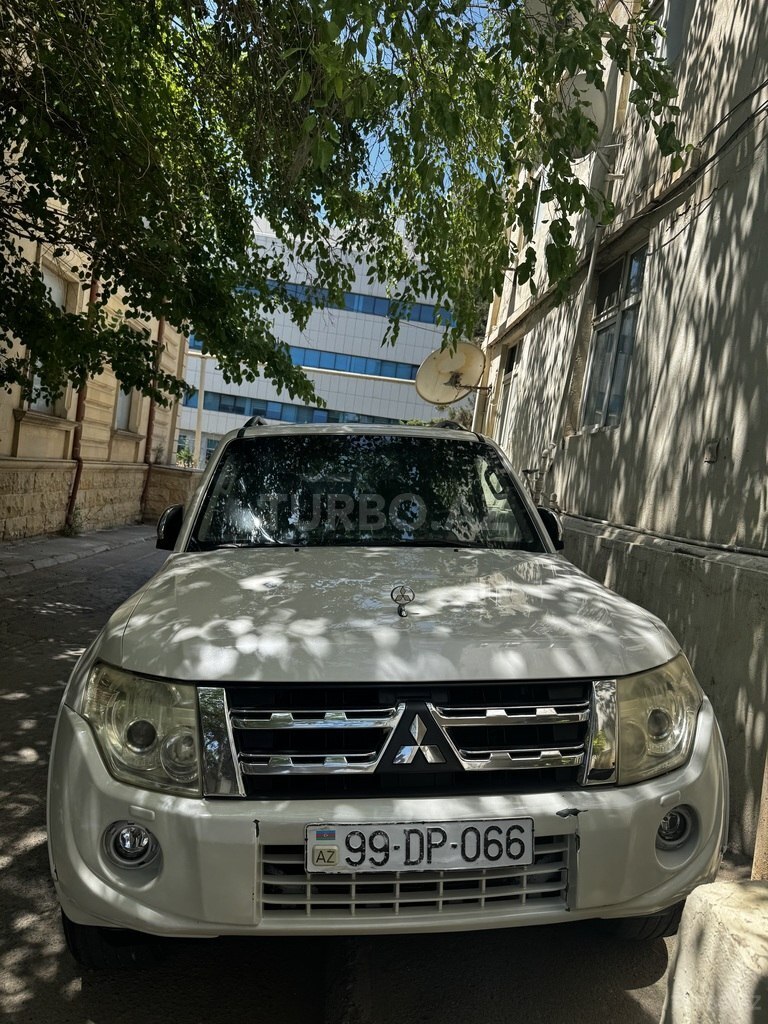 Mitsubishi Pajero