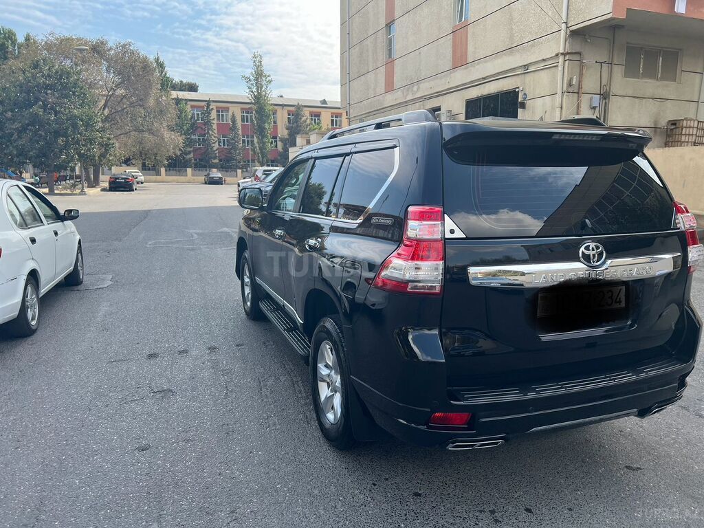 Toyota Land Cruiser Prado
