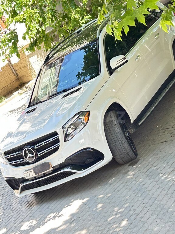 Mercedes GLS 450 4MATIC
