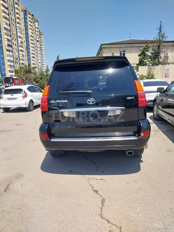 Toyota Land Cruiser Prado
