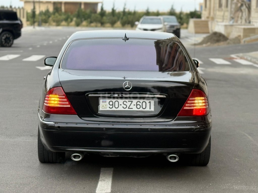Mercedes S 430