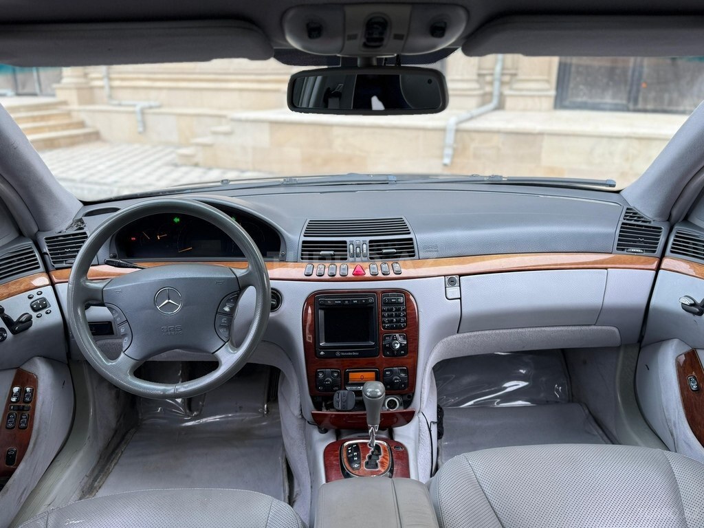 Mercedes S 430