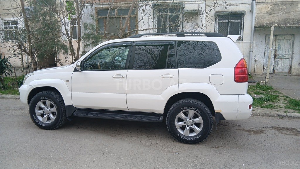 Toyota Land Cruiser Prado