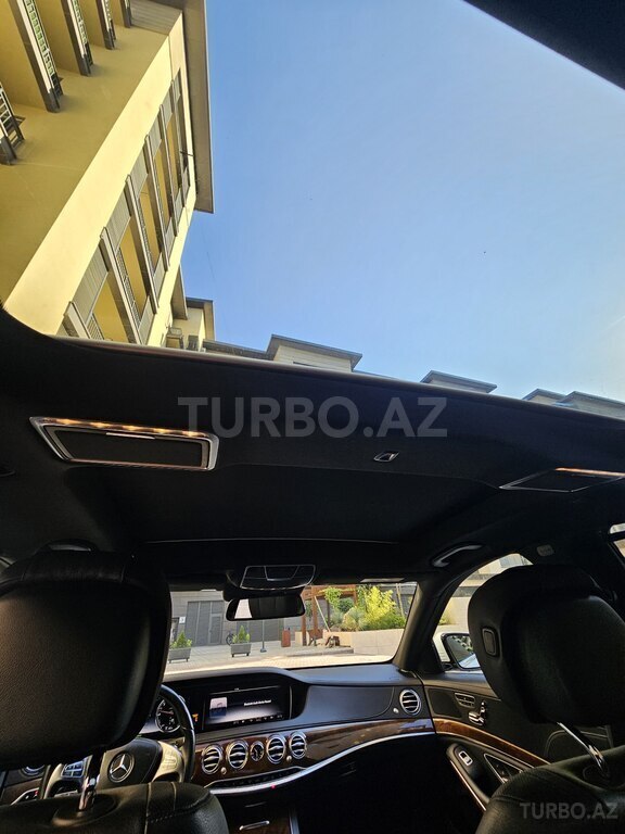Mercedes S 400