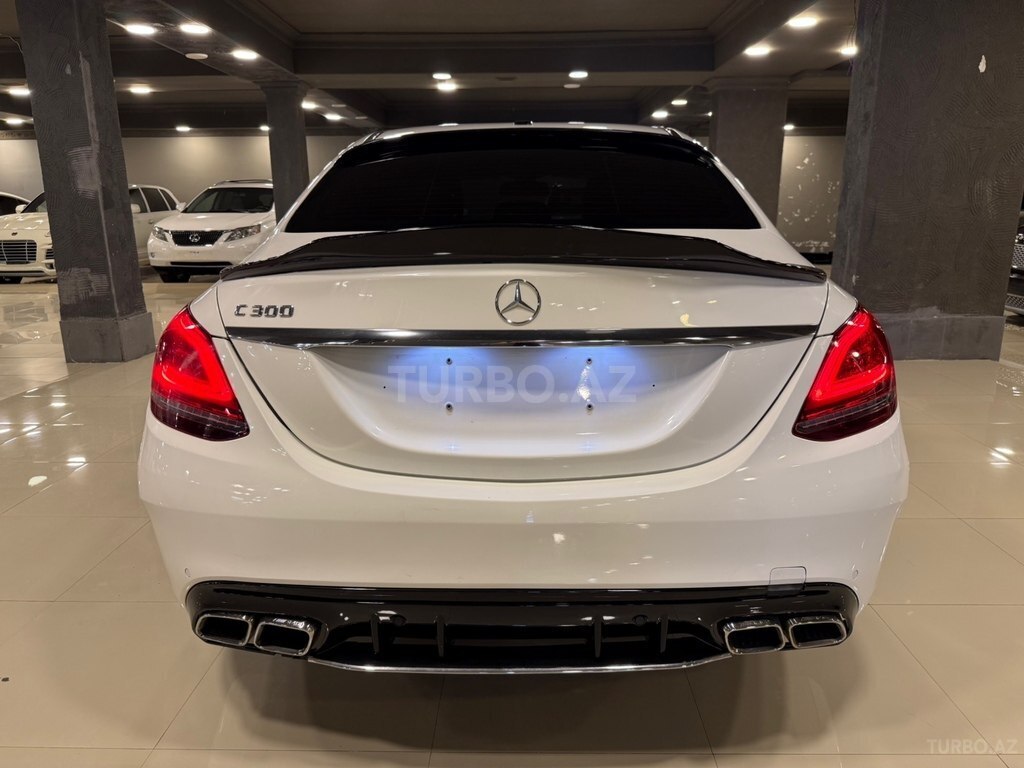 Mercedes C 300