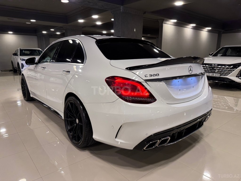 Mercedes C 300
