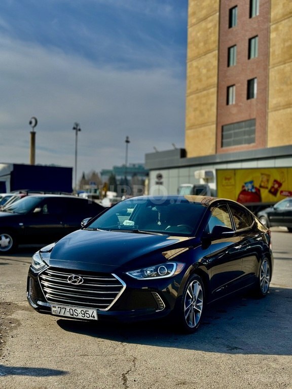 Hyundai Elantra