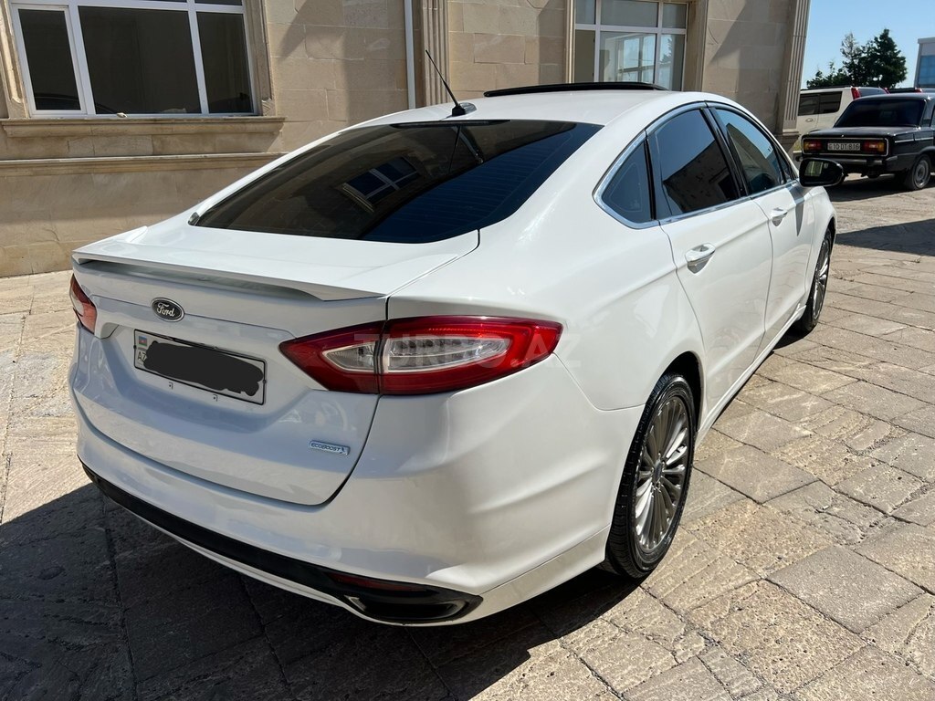 Ford Fusion (North America)