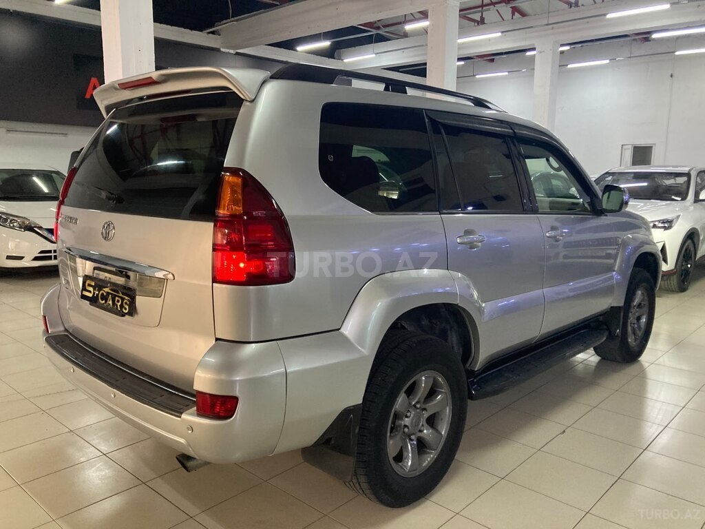 Toyota Land Cruiser Prado