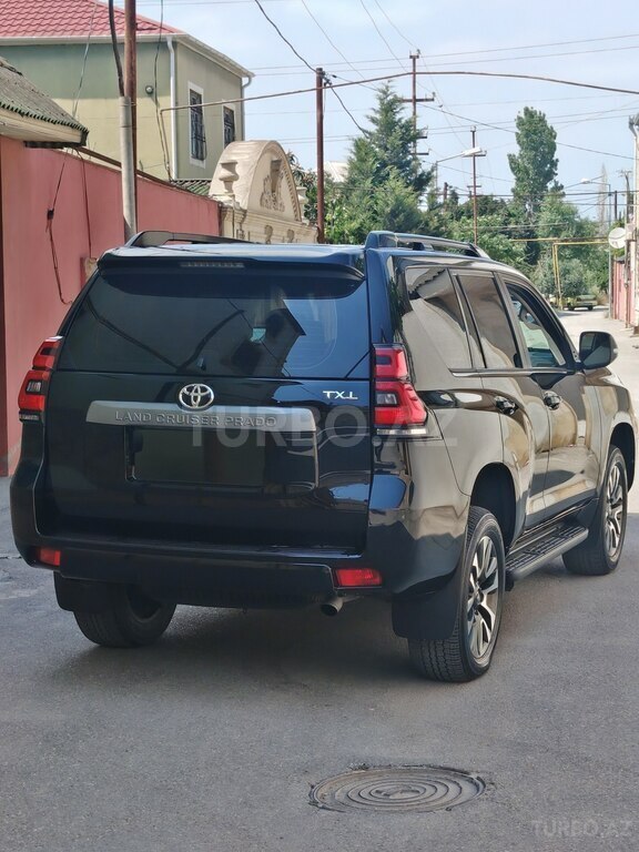 Toyota Land Cruiser Prado