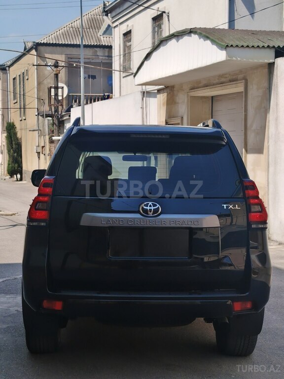 Toyota Land Cruiser Prado