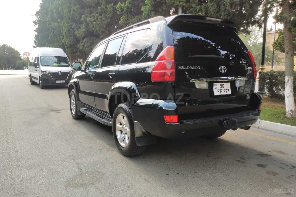 Toyota Land Cruiser Prado