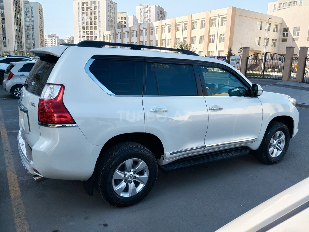 Toyota Land Cruiser Prado