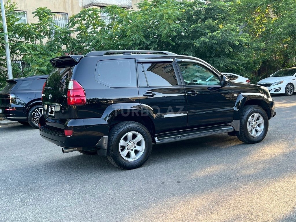 Toyota Land Cruiser Prado