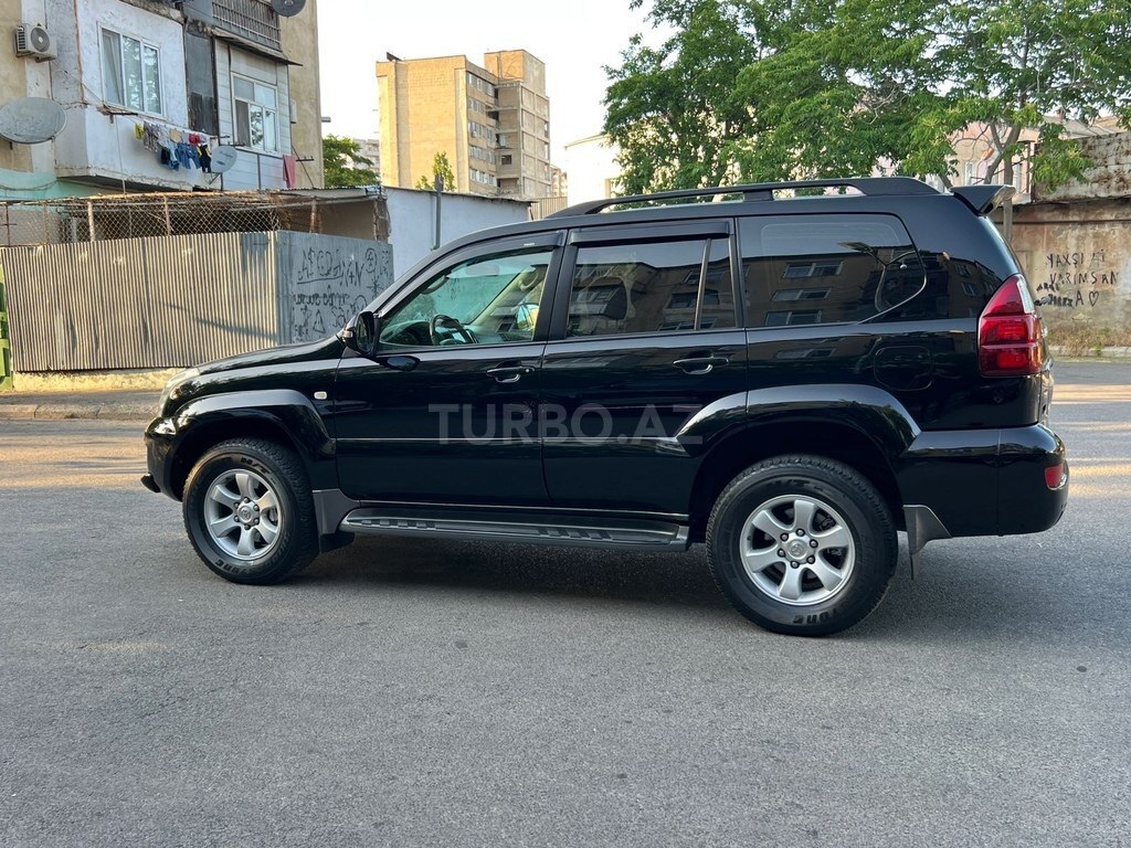 Toyota Land Cruiser Prado