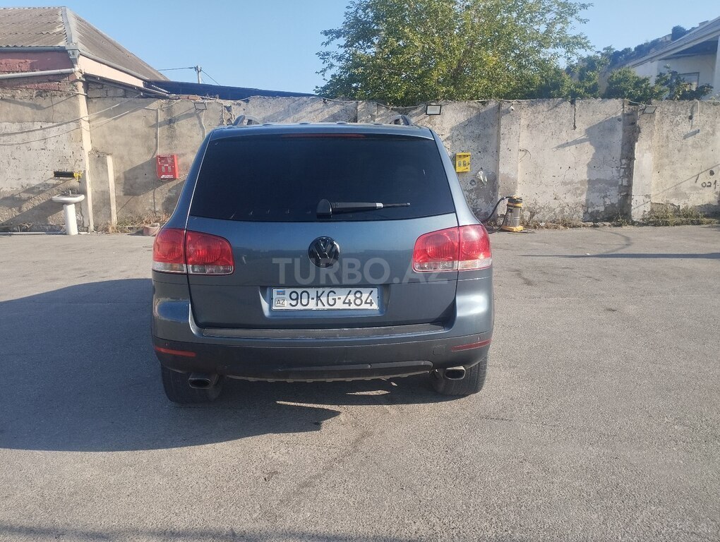 Volkswagen Touareg