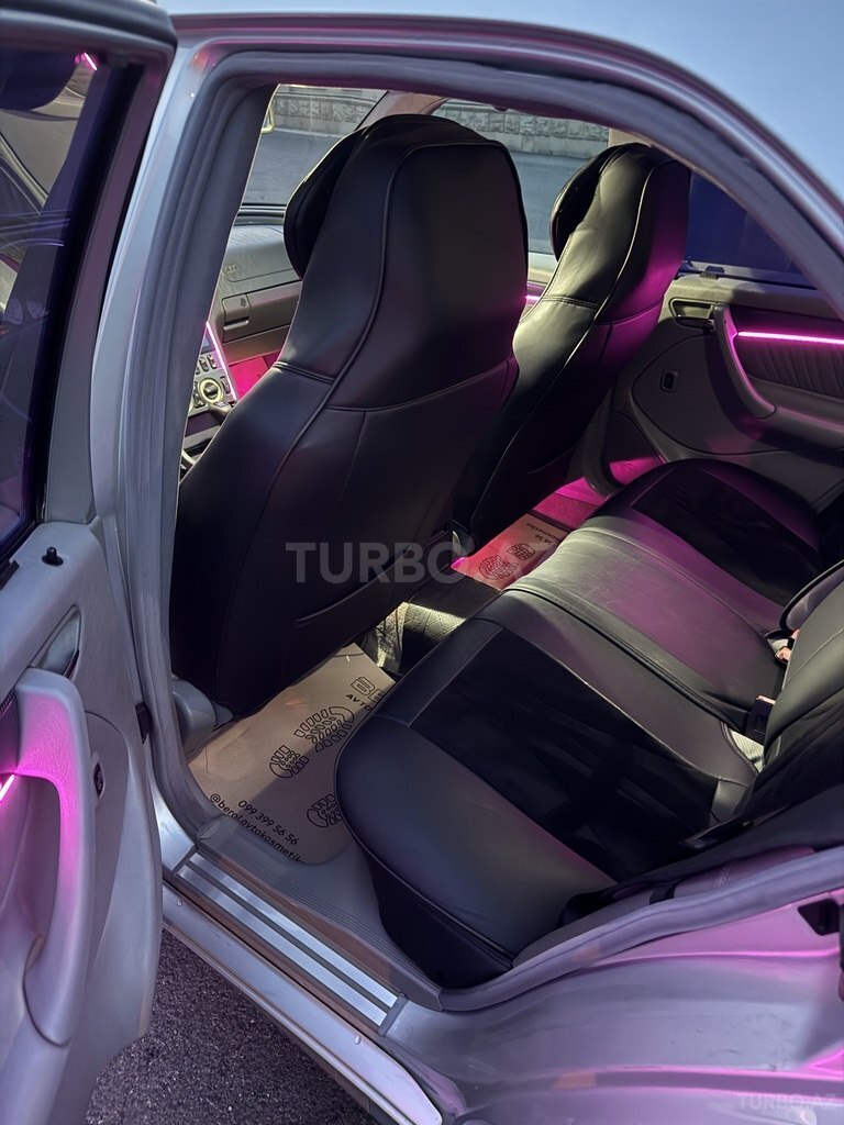 Mercedes C 230