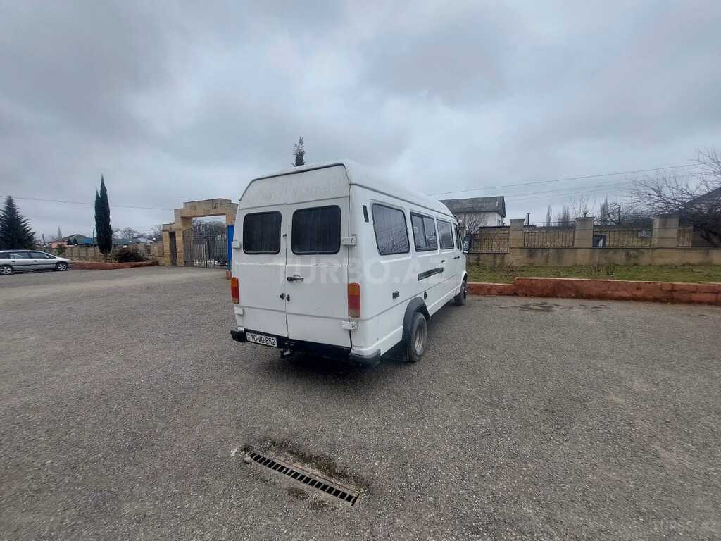 Mercedes 410 D