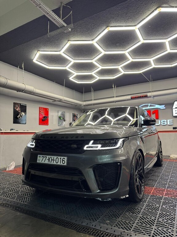 Land Rover RR Sport