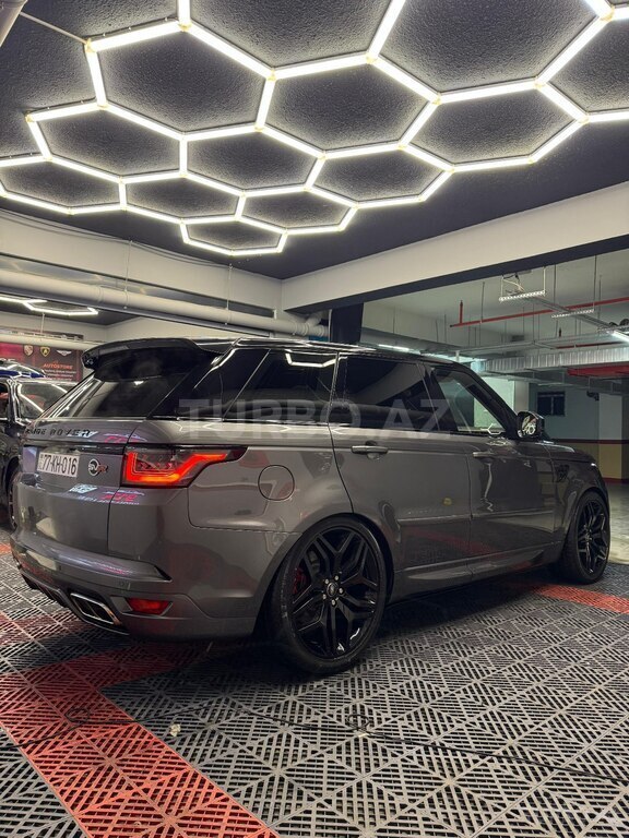 Land Rover RR Sport