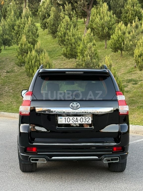 Toyota Land Cruiser Prado