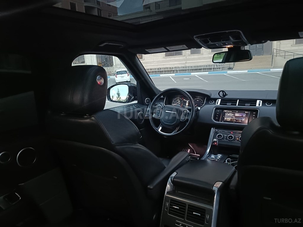 Land Rover RR Sport