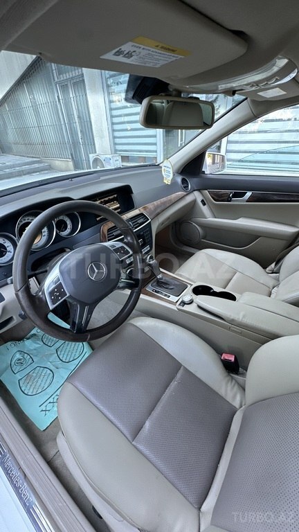 Mercedes C 250