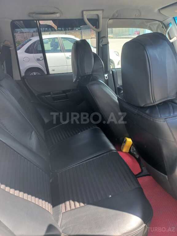 Mitsubishi Pajero io