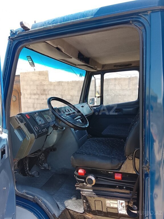 Mercedes Vario