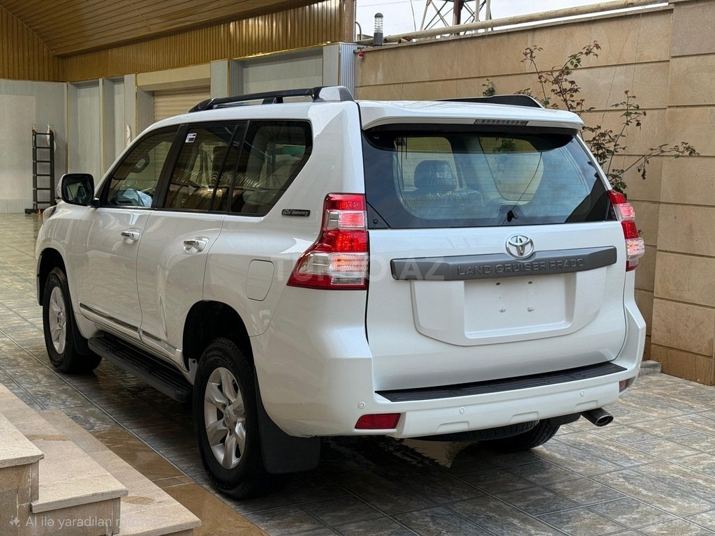 Toyota Land Cruiser Prado