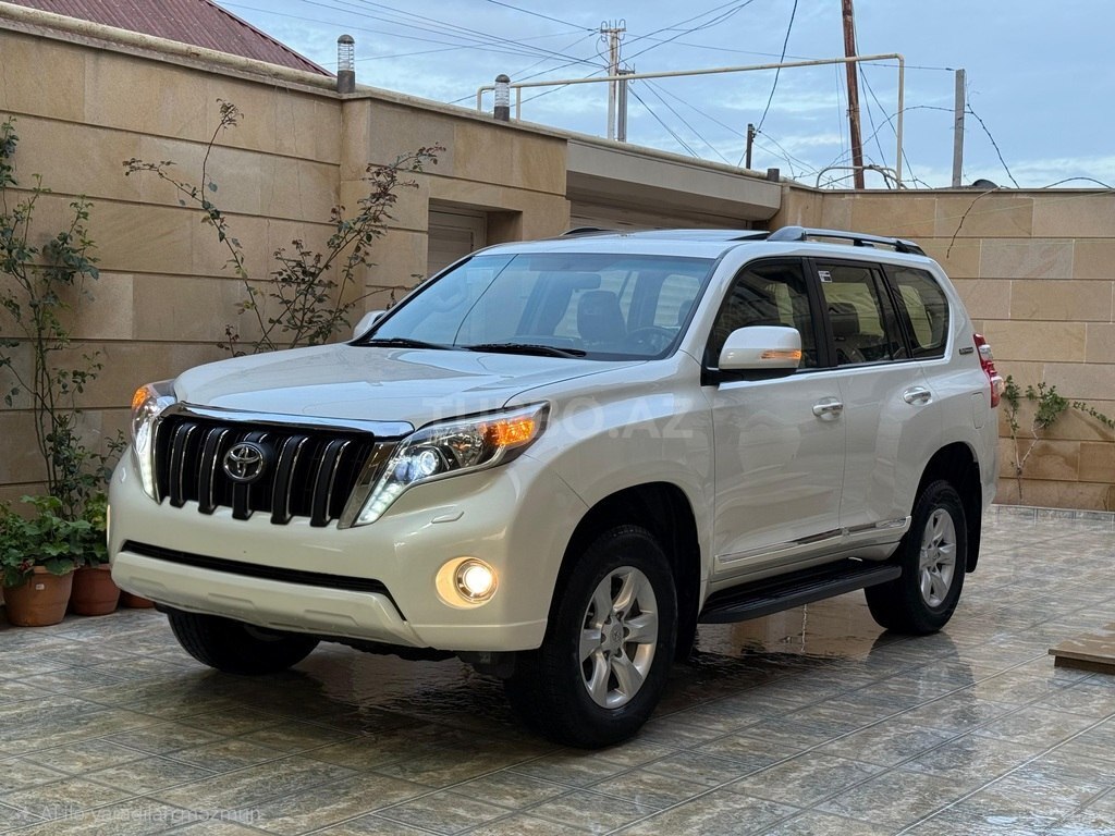 Toyota Land Cruiser Prado