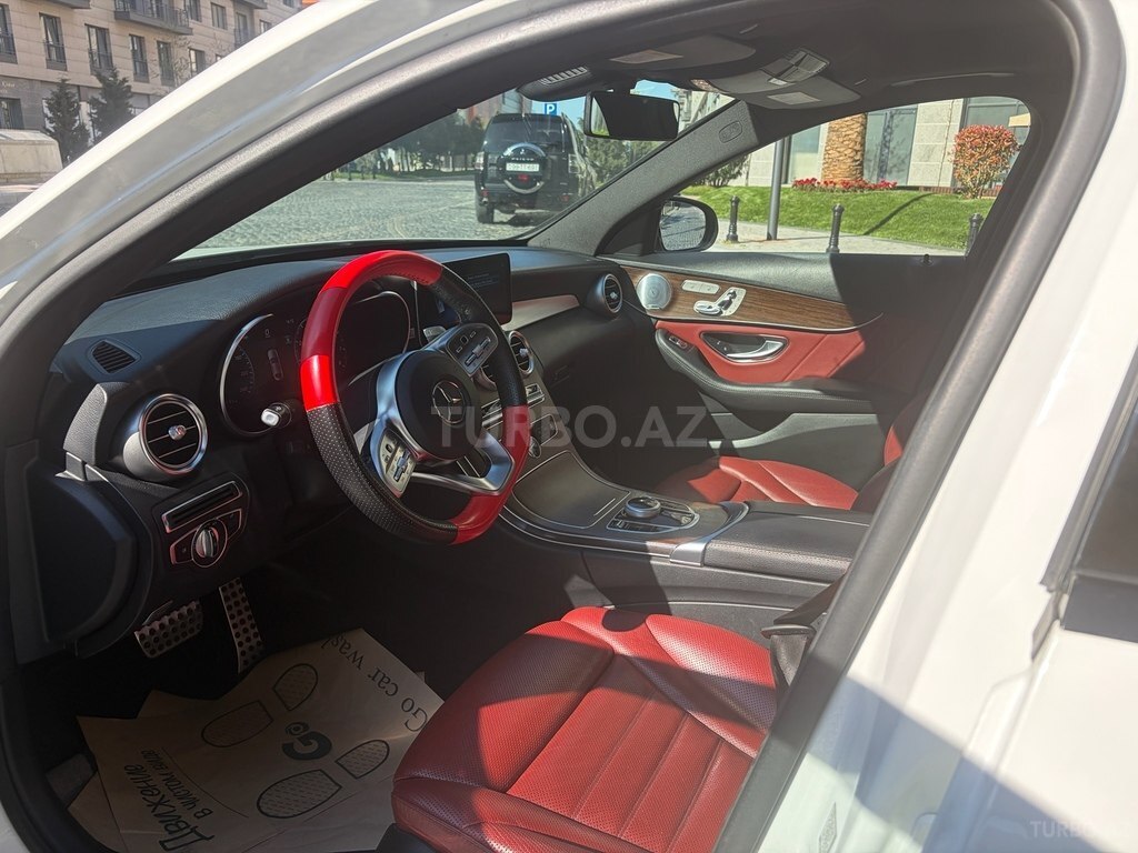 Mercedes C 300