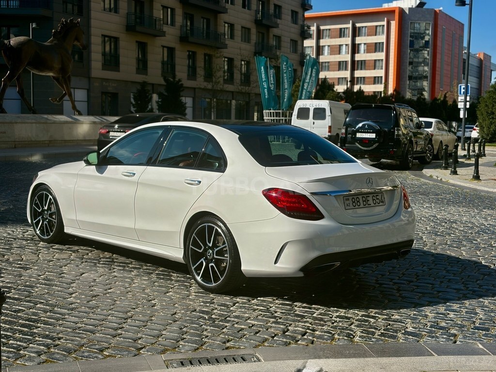 Mercedes C 300
