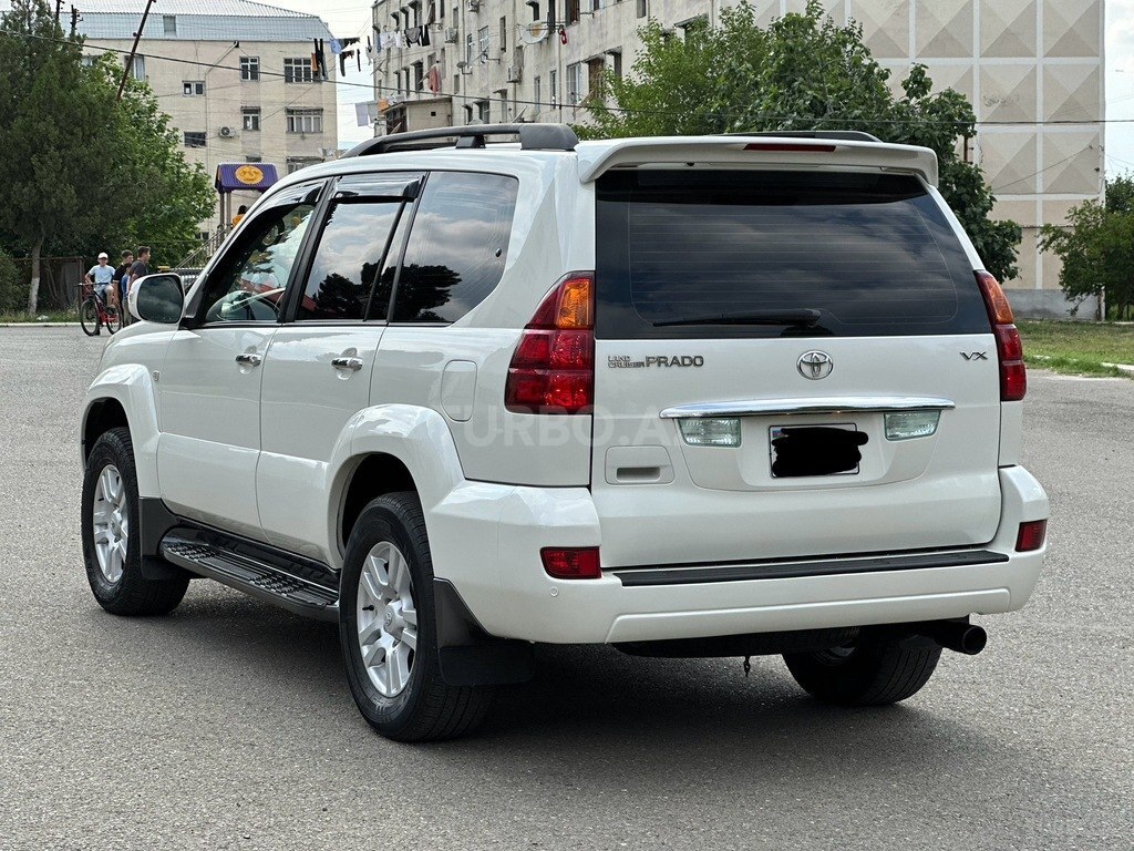 Toyota Land Cruiser Prado