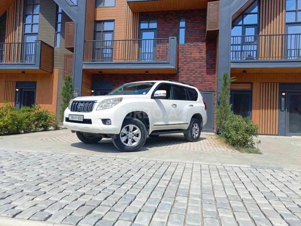 Toyota Land Cruiser Prado